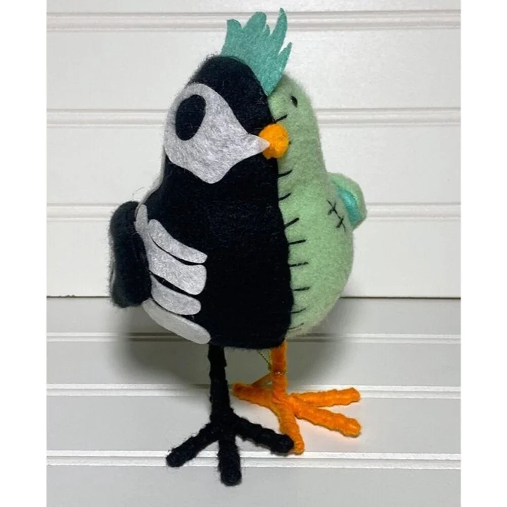 Target Featherly Friends Hyde & EEK SKELLY Halloween Skeleton Bird 2025 Reunion